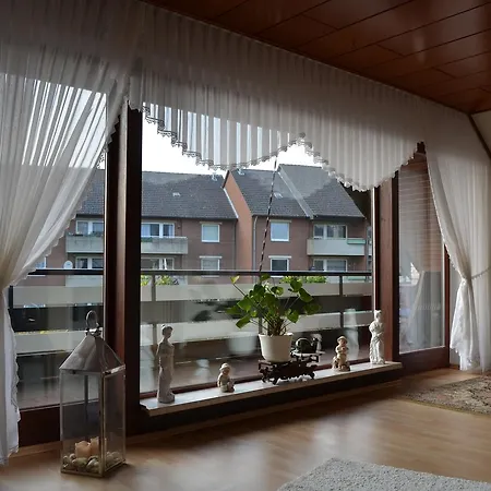 Wiskow In Apartment *